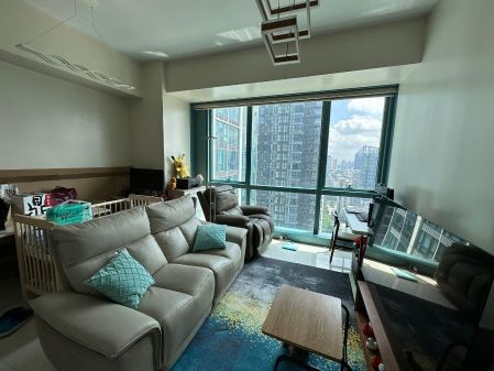 Fully Furnished 2 Bedroom Unit at One Uptown Residence for Rent