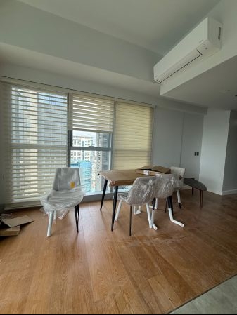 The Seasons Residences Condo Unit for Rent