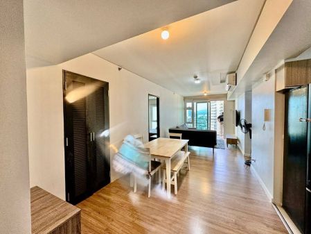 For Lease 2 Bedroom Unit at Two Serendra Sequoia