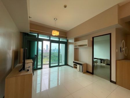 2 Bedroom Unit for Rent at 8 Forbestown Road Bgc near Burgos