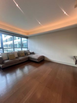 3 Bedrooms for Rent in Eades Tower Garden Villas
