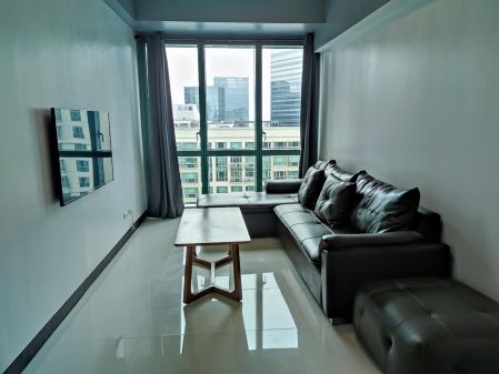 Fully Furnished 2BR at 8 Forbestown Road for Rent