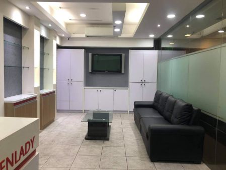 Commercial Space of Rent in Grand Hamptons BGC Taguig City
