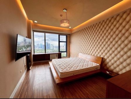Fully Furnished 2 Bedroom Unit at Bellagio Towers for Rent