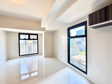 BRIDGETOWNE Brand New Corner Studio Unit for Rent at Cirrus