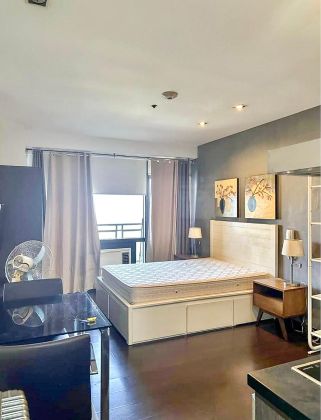 Fully Furnished Studio Unit in The Gramercy Residences