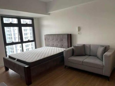 Fully Furnished Studio Unit at High Park Vertis for Rent