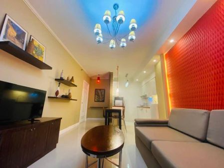 Fully Furnished 1 Bedroom Unit at Westgate Plaza for Rent