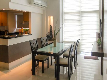 3 bedrooms condo for rent at Serendra 2 BGC