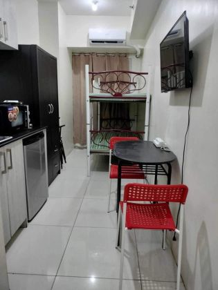 Good for 2 Person Furnished Studio in Green Residences near DLSU