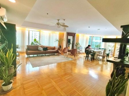 189 sqm 3BR with 2 Parking Slots at One McKinley Place