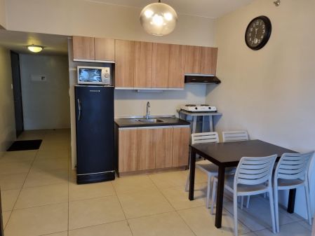 Furnished 2 Bedroom Unit in Greenfield District
