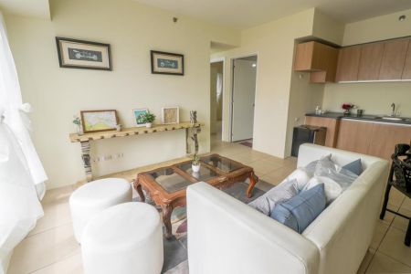 Semi Furnished 2 Bedroom Unit at Avida Towers Verte