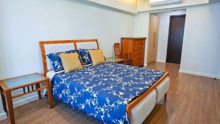 Escala Salcedo 2 Bedroom Furnished for Rent in Makati