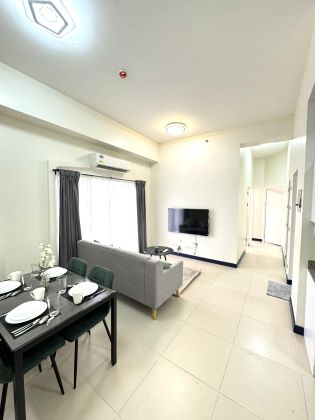 Fully Furnished 3BR with Balcony in Fairlane Residences