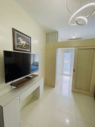 Fully Furnished 1 Bedroom in Jazz Residences Makati