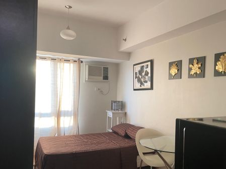 Fully Furnished Studio The Beacon Makati for Php 21000