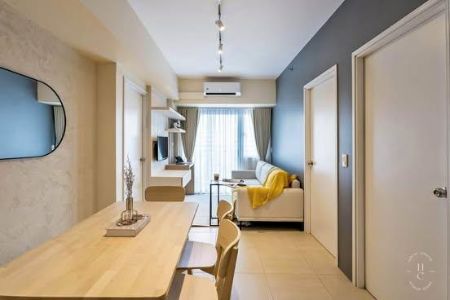 Fascinating Fully Furnished 3 Bedroom at Avida Sola