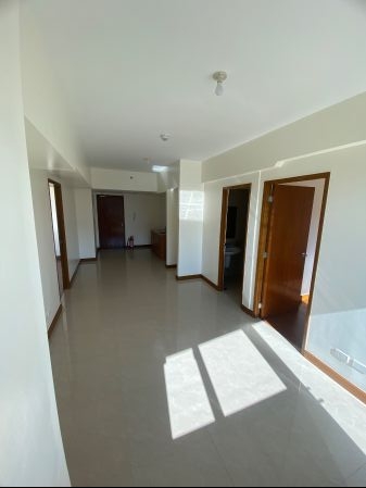 2BR Unit with Nice Sunset View Price Slightly Negotiable