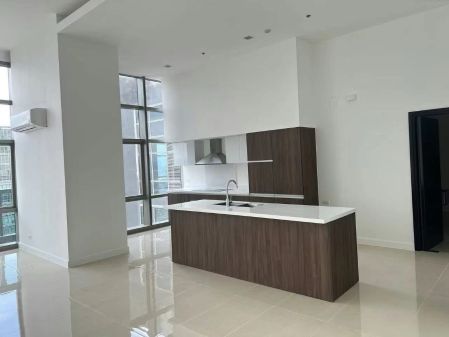 For Rent 3BR Penthouse in West Gallery BGC