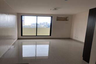 Unfurnished Studio for Rent in F Residences near MRT Crossing