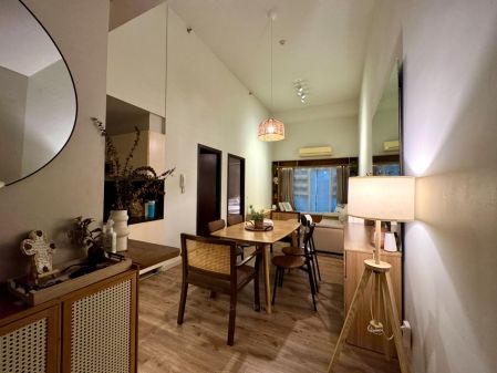 High Ceiling 1 Bedroom Corner Unit at Kroma Tower
