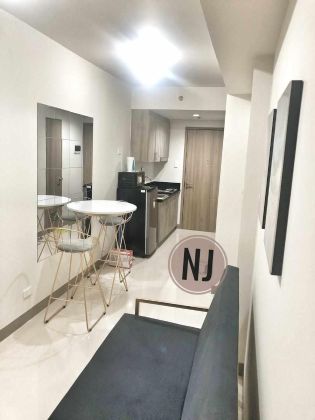 Condo Unit near Airport at S Residences