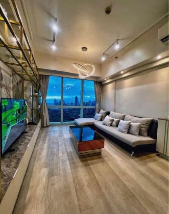 Nice Fully Furnished 3BR Unit in 8 Forbestown Road Taguig City