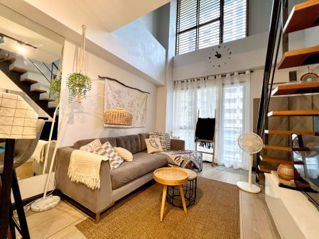 Fully Furnished 1BR Loft for Rent in Grand Soho Makati 