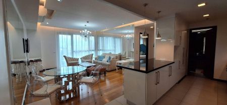 Fully Furnished 1 Bedroom Unit at One Serendra for Rent
