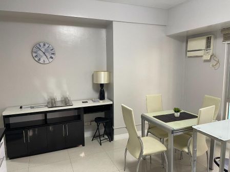 1 Bedroom Fully Furnished Unit Avida Towers San Lorenzo