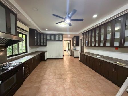 Exceptional Private Residence for Lease in South Forbes Park
