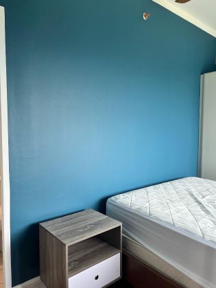 Semi Furnished 1 Bedroom Unit at Forbeswood Parklane for Rent
