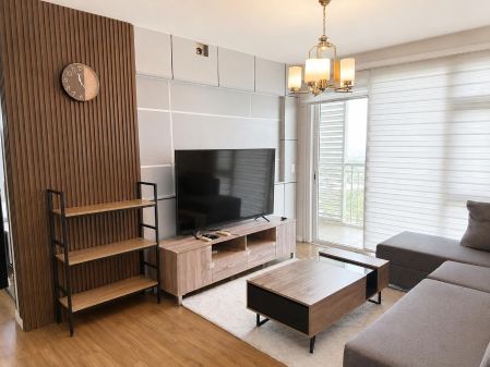 Two Serendra Sequoia 3 Bedroom Condo for Rent in Bgc