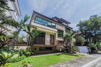 Semifurnished 3 Storey House for Rent in Mckinley Hill Village