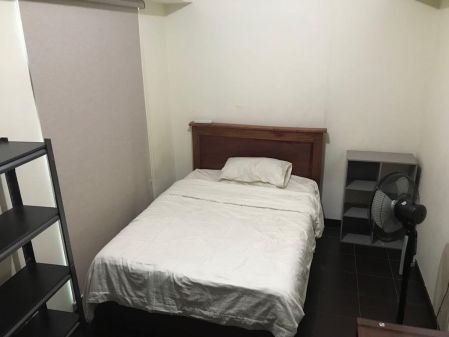 Fully Furnished 1BR condo for Rent in San Lorenzo Place Makati