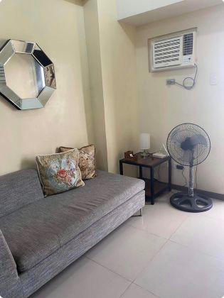 1BR for Rent at Azalea Place in Cebu City