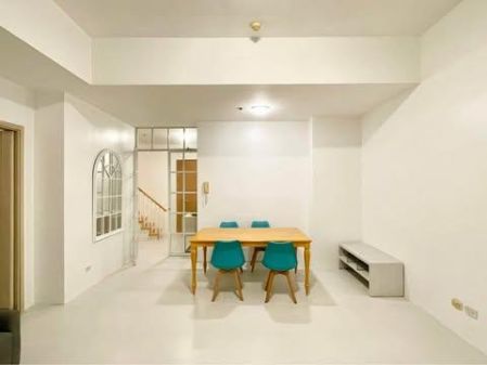 2 Bedroom Furnished For Rent in Icon Residences