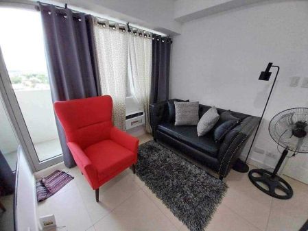 Furnished 1BR with Parking in The Residences at Commonwealth