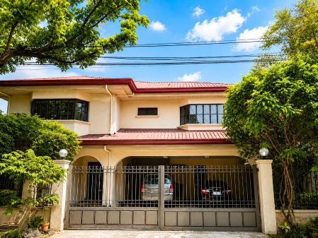 Semi Furnished 4 Bedroom House at Arcadia Subdivision for Rent