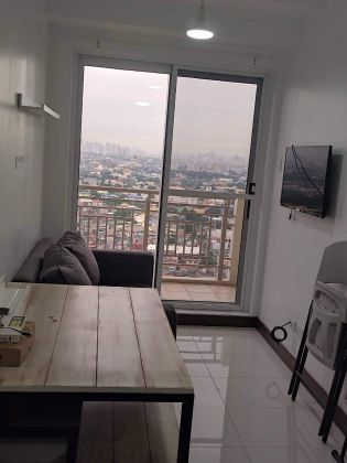 1BR with Balcony Furnished Unit at South Tower Zinnia Tower