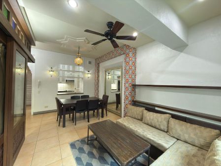 Two Serendra 2 Bedroom Condo Unit for Rent 0661