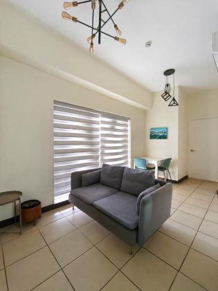 For Rent 2BR Unit in Brixton Place Pasig