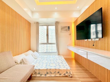 Fully Furnished Studio Unit at Avida Towers Vireo for Rent