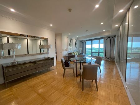 Renovated 2 Bedroom for Lease at One Mckinley Place BGC