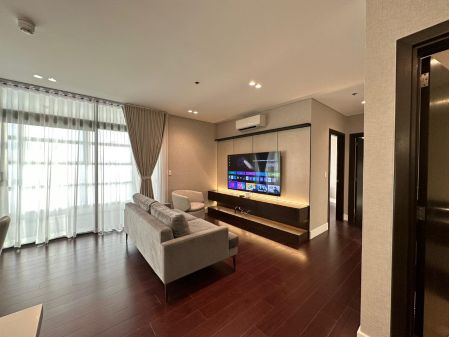 Fully Furnished 3BR Condo Unit with Sunroom for Lease Rent in Gar