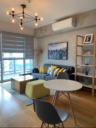 Fully Furnished 1BR for Rent at One Serendra West