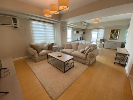 Spacious Fully Furnished 3BR Unit for Lease at The Grove by Rockw