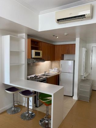 1BR with Parking Vivant Flats Alabang Muntinlupa for Rent