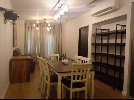 Fully Furnished Unit in Two Serendra facing Sm Aura